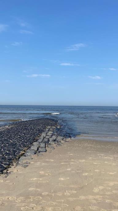 Strandhuisje Eva, Dicht Bij Zee Callantsoog Exterior photo