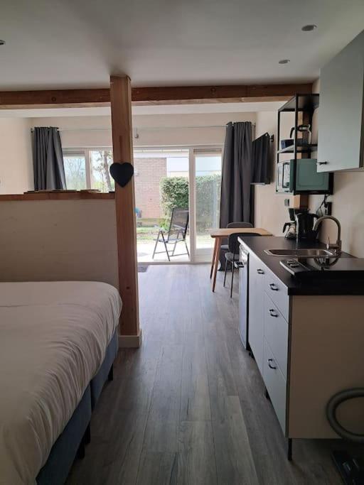 Strandhuisje Eva, Dicht Bij Zee Callantsoog Exterior photo